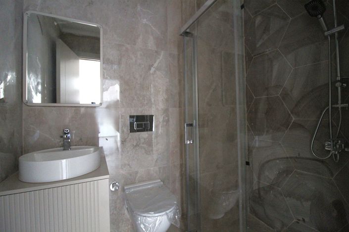 Image No.38-5 Bed Apartment for sale