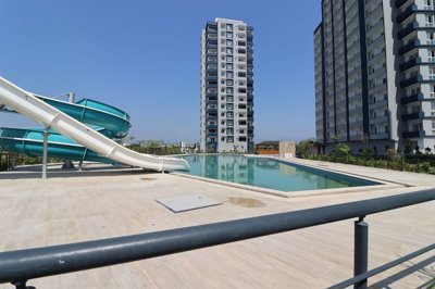 Exterior 7