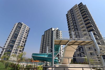 Exterior 6
