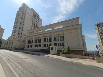 Exterior 4