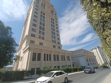 Exterior 6