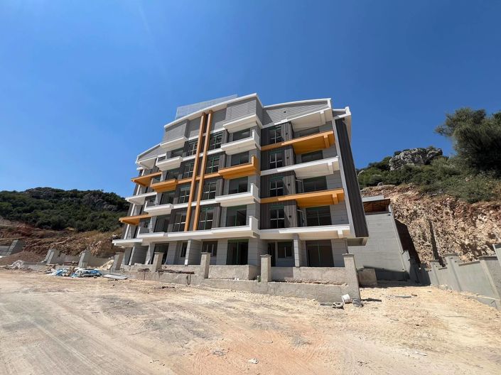 Image No.14-3 Bed Apartment for sale