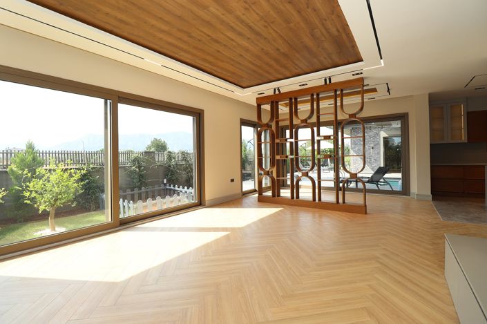 Image No.12-5 Bed House/Villa for sale