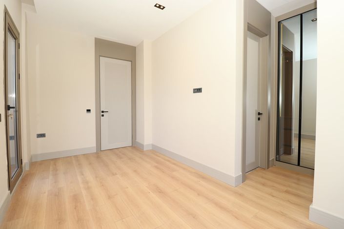 Image No.29-5 Bed House/Villa for sale