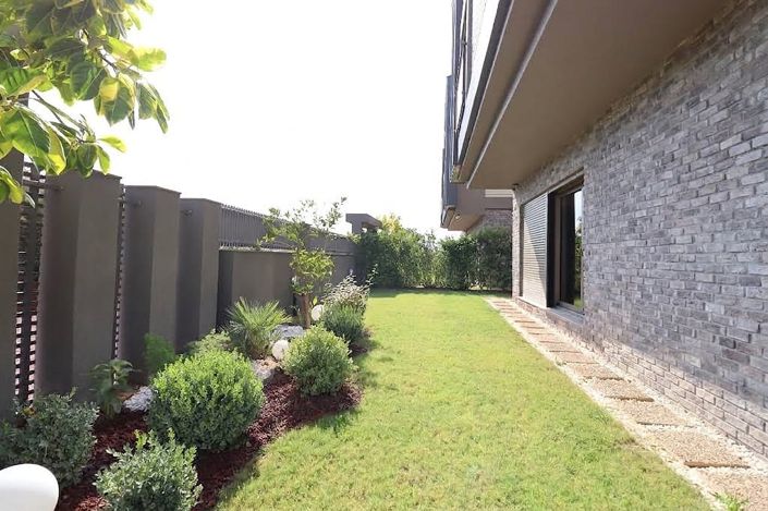 Image No.9-5 Bed House/Villa for sale