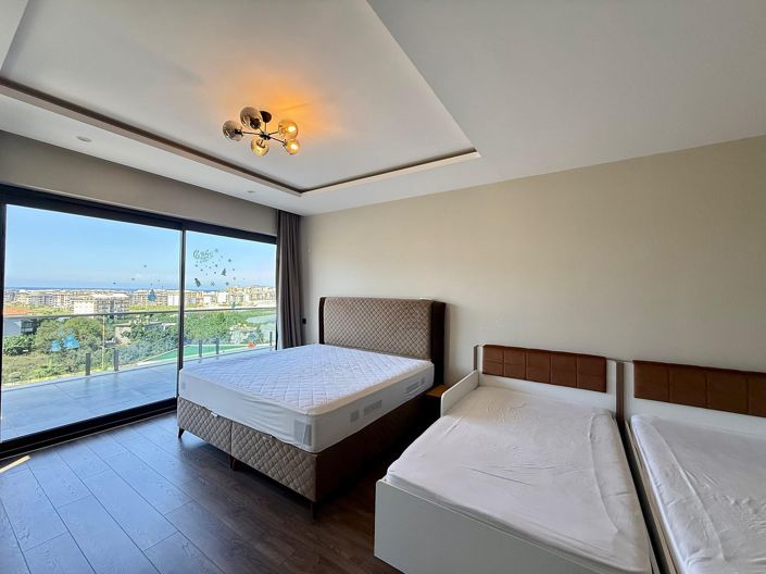 Image No.26-7 Bed House/Villa for sale