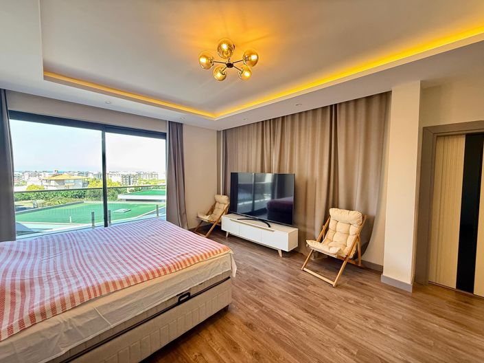 Image No.34-7 Bed House/Villa for sale