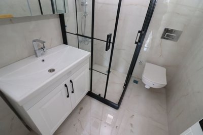 Interior 10