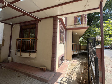 Exterior 6