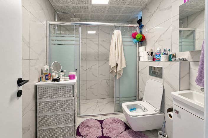 Image No.19-3 Bed Apartment for sale
