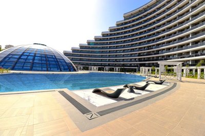 Exterior 5