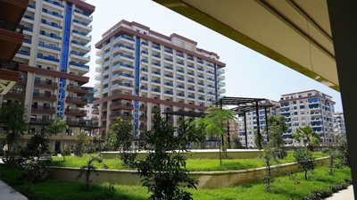 Exterior 7