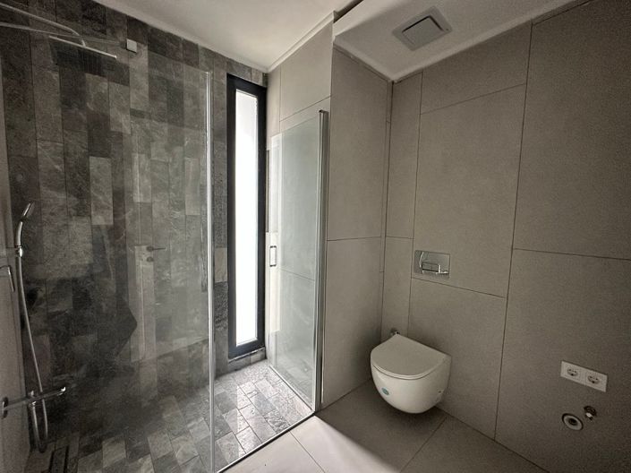 Image No.21-5 Bed House/Villa for sale