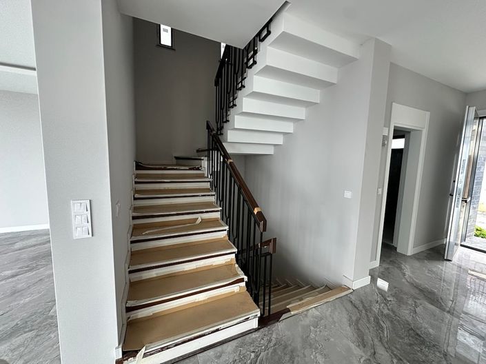 Image No.27-5 Bed House/Villa for sale