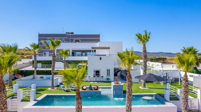 Image No.2-Villa de 5 chambres à vendre à Torremendo