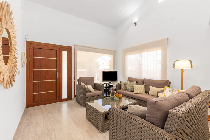Image No.28-4 Bed Villa for sale