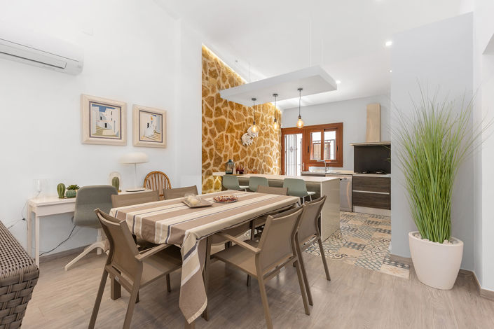 Image No.30-4 Bed Villa for sale
