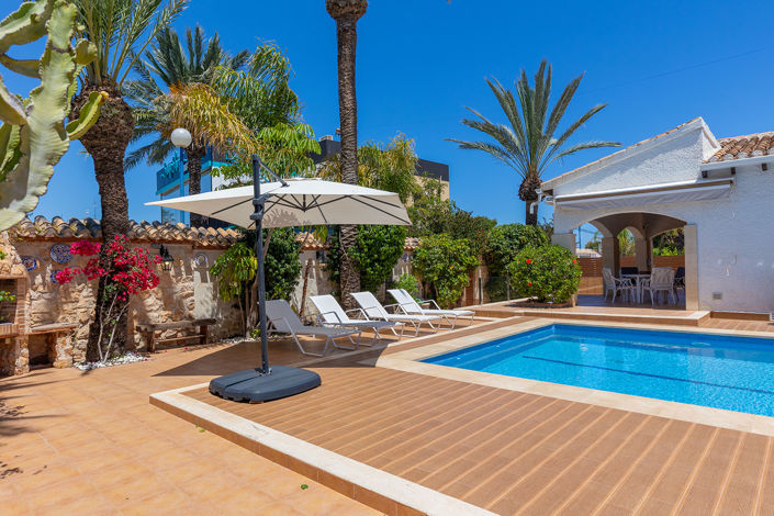 Image No.9-4 Bed Villa for sale