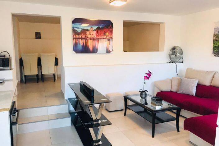 Image No.23-6 Bed Villa for sale