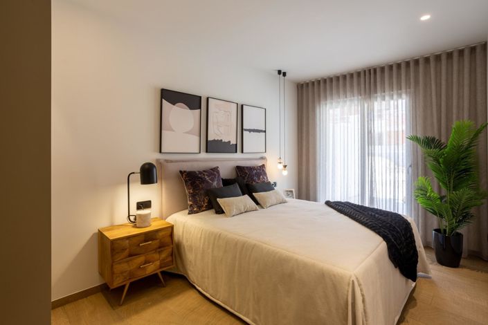 Image No.11-2 Bed Apartment for sale