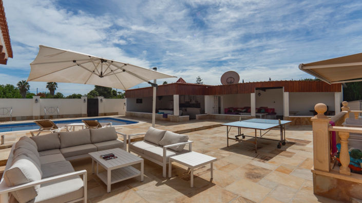 Image No.15-6 Bed Country House for sale