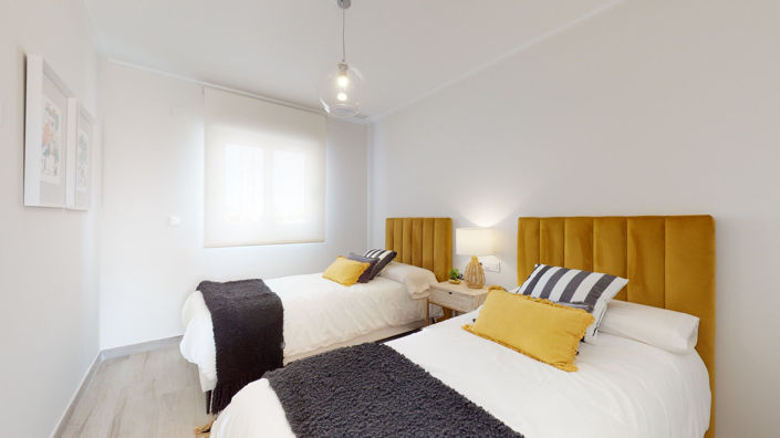 Image No.27-3 Bed Townhouse for sale
