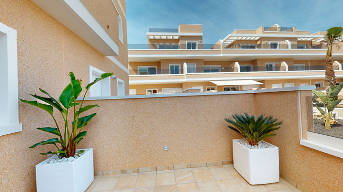 Image No.36-3 Bed Townhouse for sale