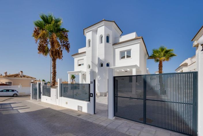 Image No.3-2 Bed Villa for sale