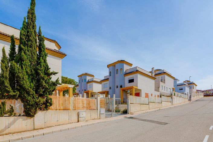 Image No.43-2 Bed Villa for sale
