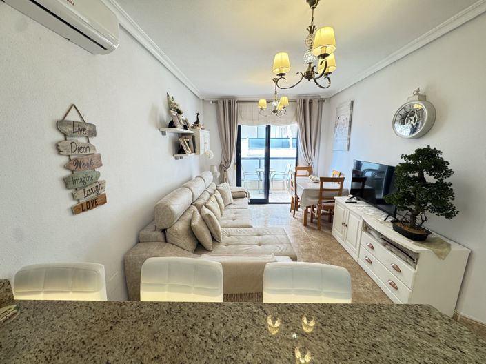 Image No.9-2 Bed Apartment for sale