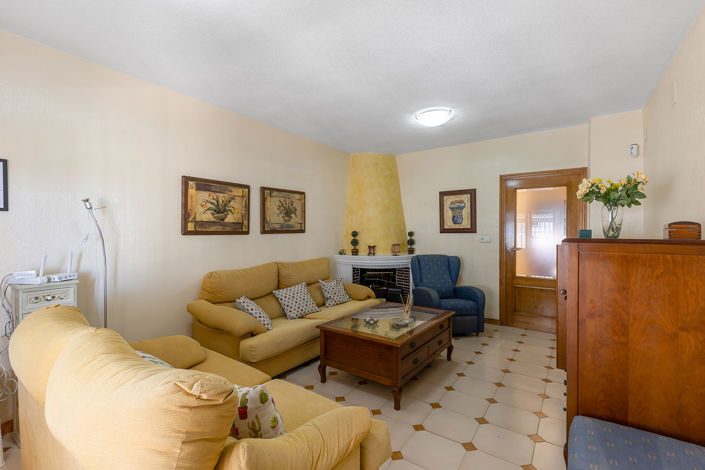 Image No.9-4 Bed Villa for sale