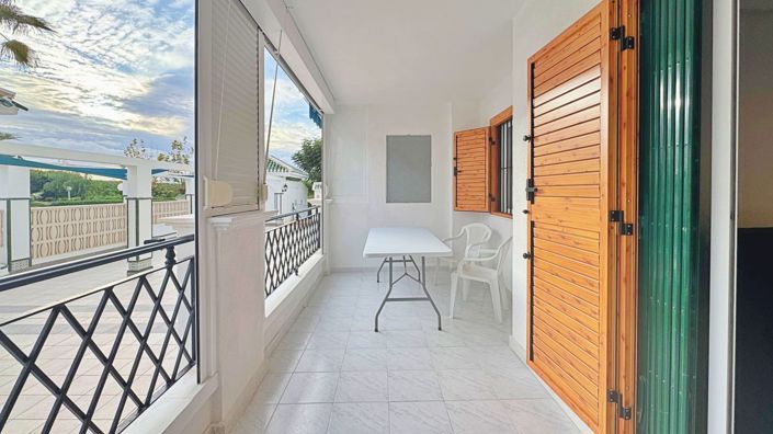 Image No.24-1 Bed Apartment for sale