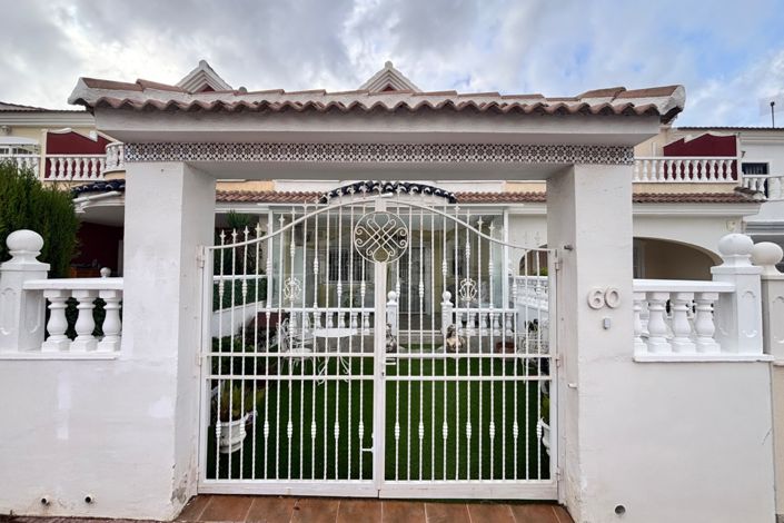 Image No.5-2 Bed Townhouse for sale