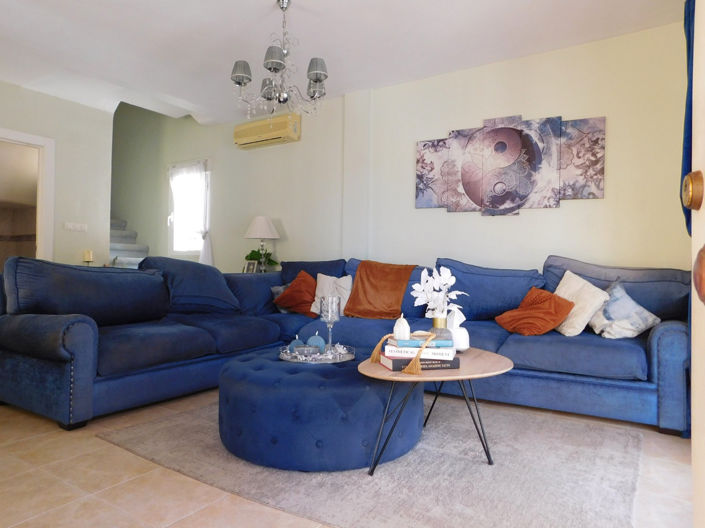 Image No.2-3 Bed Villa for sale