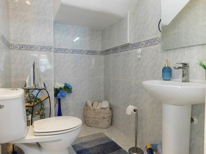Image No.21-3 Bed Villa for sale