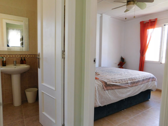 Image No.23-3 Bed Villa for sale