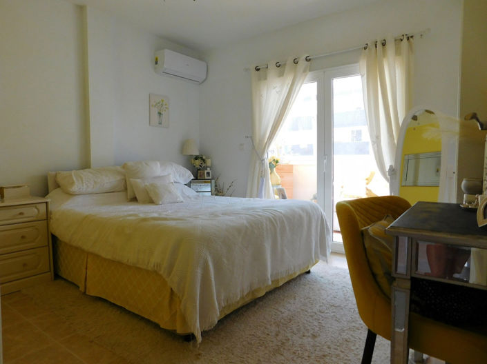 Image No.27-3 Bed Villa for sale