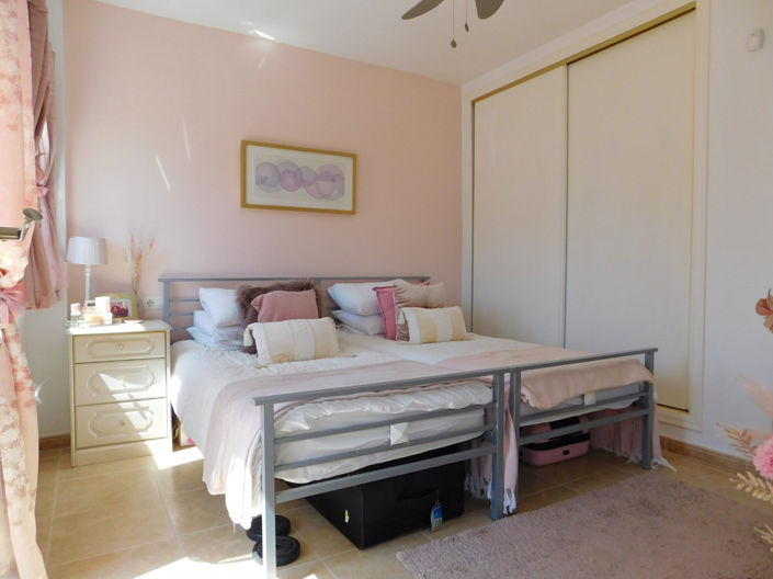 Image No.33-3 Bed Villa for sale