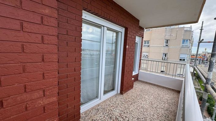 Image No.17-2 Bed Apartment for sale