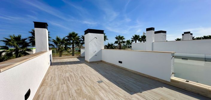 Image No.47-3 Bed Villa for sale