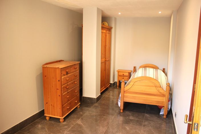 Image No.21-5 Bed Villa for sale