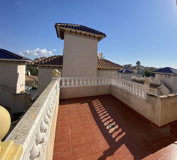 Image No.30-5 Bed Villa for sale