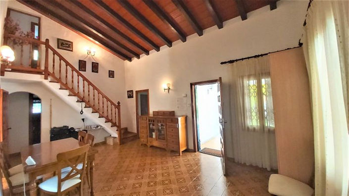 Image No.10-4 Bed Villa for sale