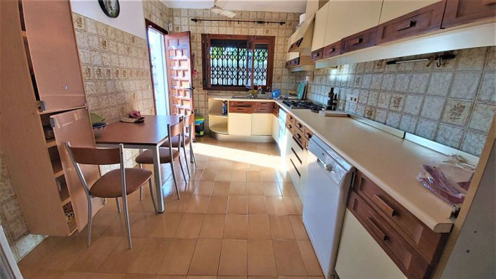 Image No.15-4 Bed Villa for sale