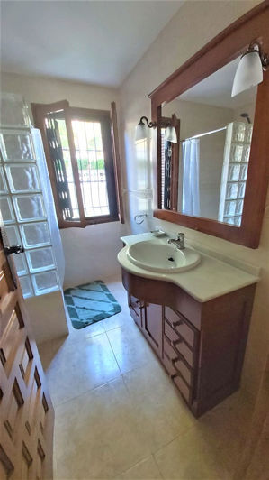 Image No.19-4 Bed Villa for sale