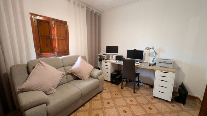 Image No.15-3 Bed Country House for sale