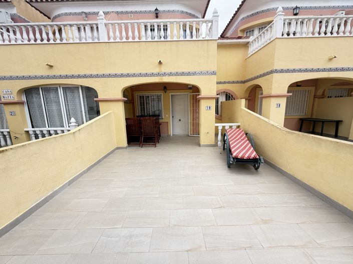 Image No.13-2 Bed Townhouse for sale