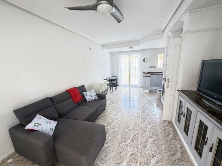 Image No.2-2 Bed Townhouse for sale
