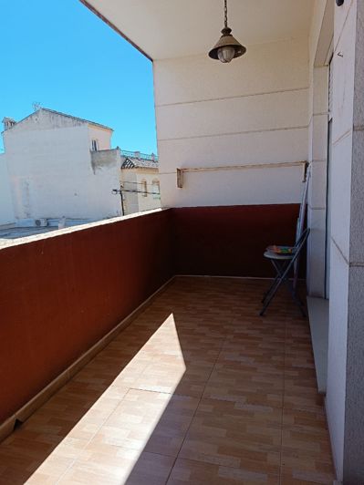 Image No.32-2 Bed Apartment for sale
