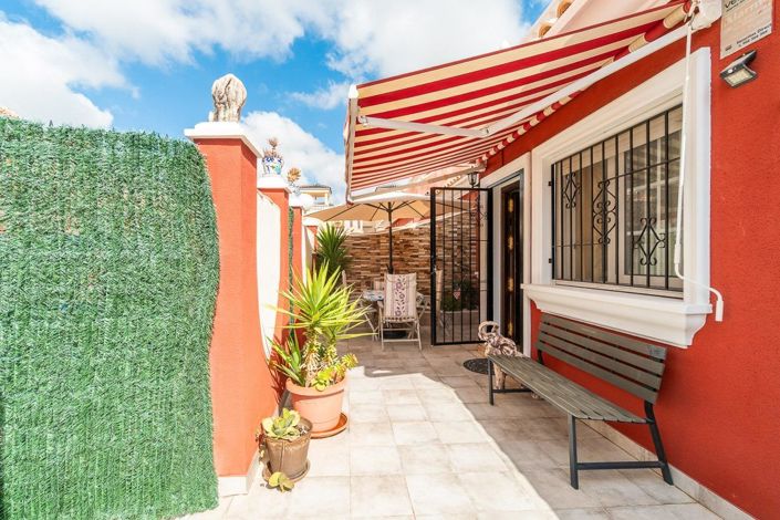 Image No.29-3 Bed Villa for sale